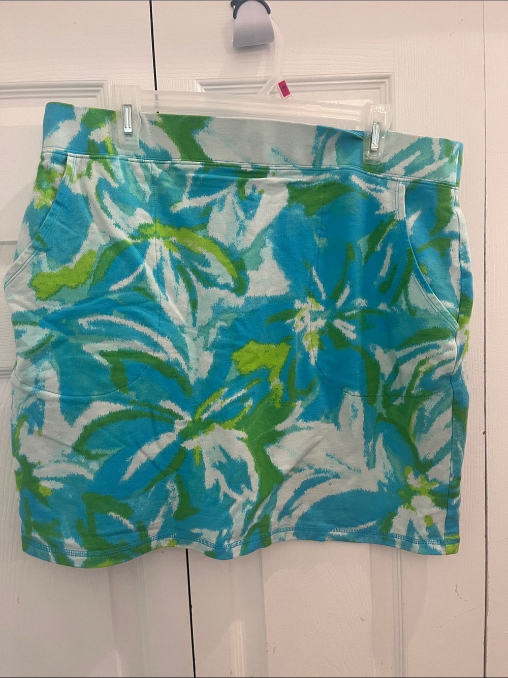 Belle by Kim Gravel Blue, Green & White Floral Skort